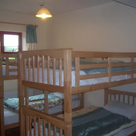 Konukevi Valley Only 3*